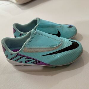Nike Kids Teal and Purple Soccer Sneakers